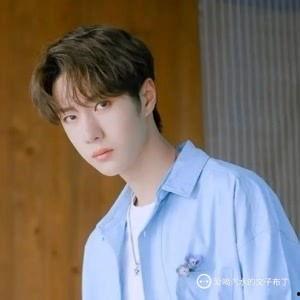 天涯爆料王一博田芸视频,网友热议恋情真相